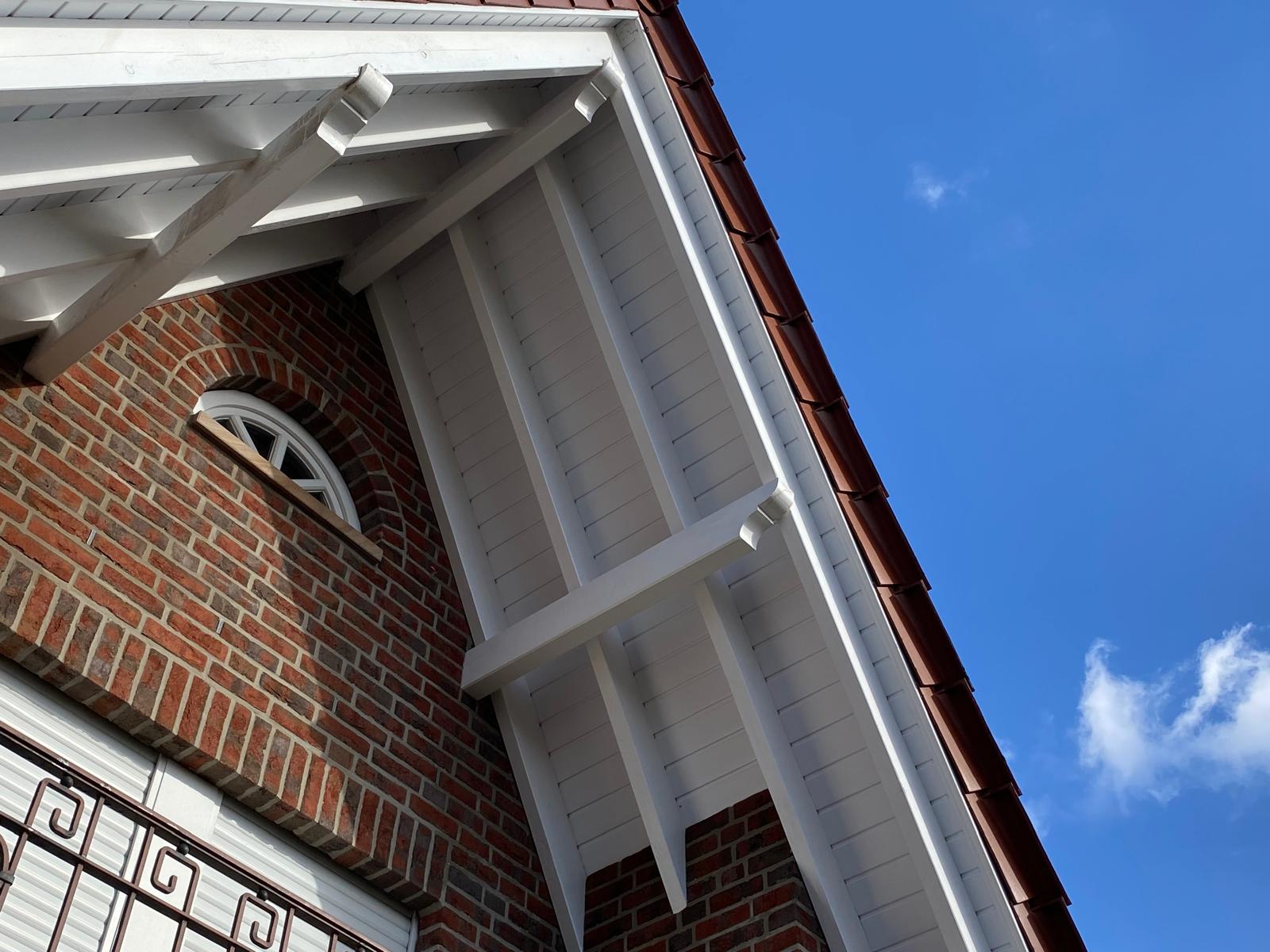 Reinigung von Dach&uuml;berst&auml;nden f&uuml;r ein brillantes Ergebnis.